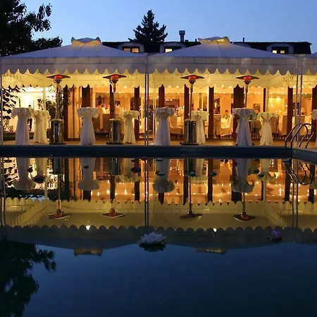 La Conac By 4*