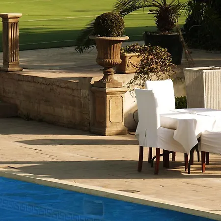 La Conac By 4* Bucureşti