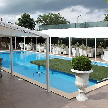 La Conac By Hotel