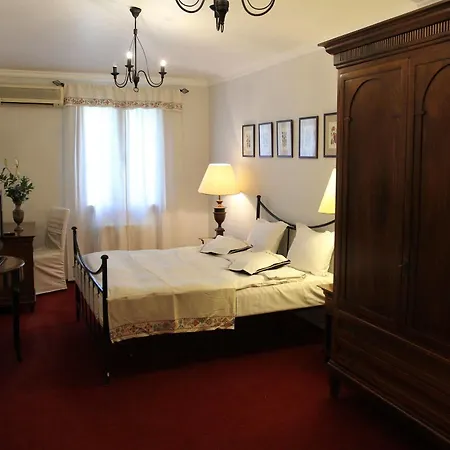 La Conac By Hotel 4*
