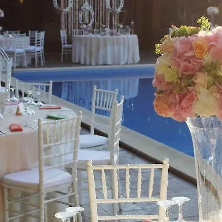 La Conac By Hotel