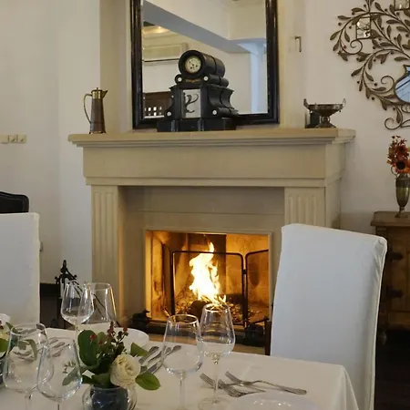 La Conac By 4*